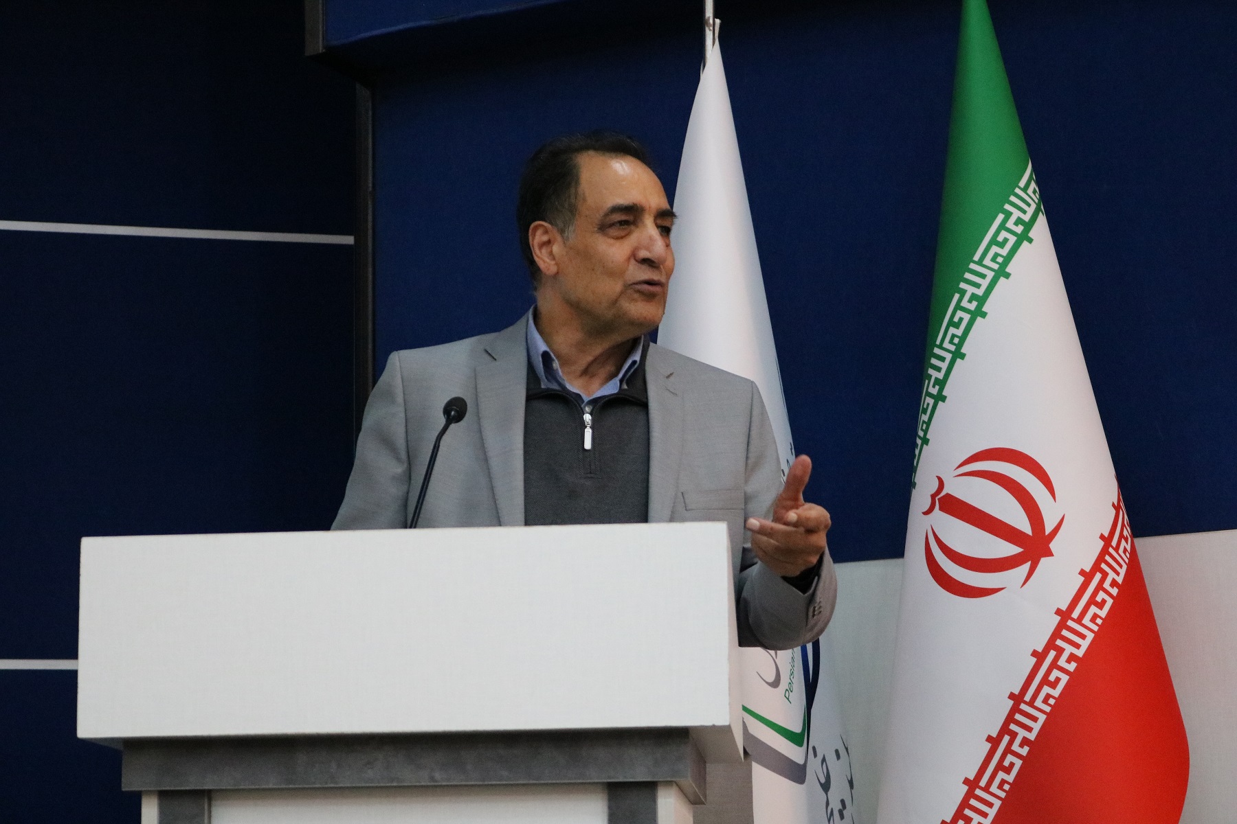 کانون ارزیابی16