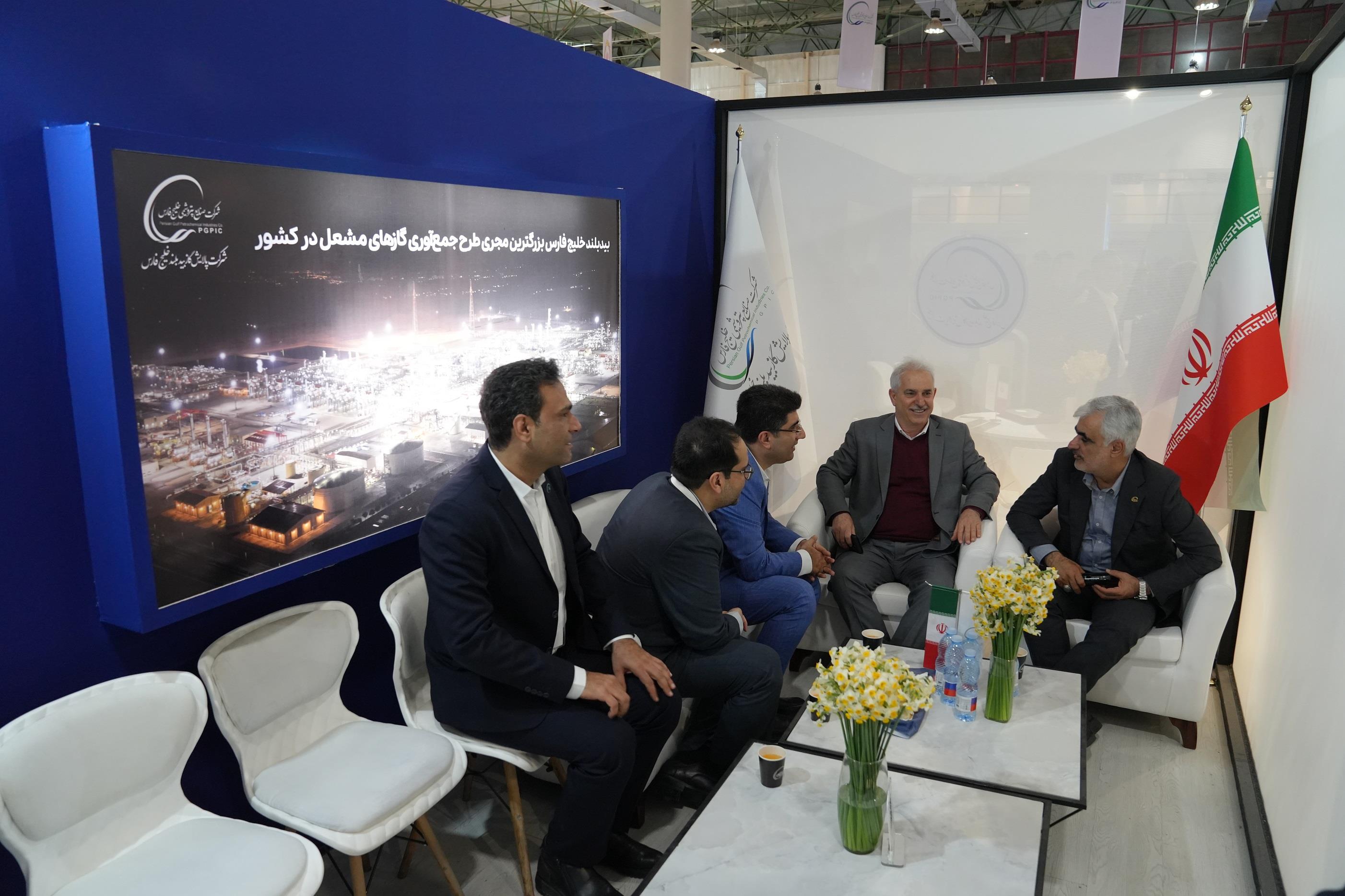 نمایشگاه پتروکم کیش3