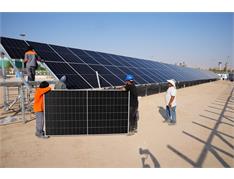 انرژی پاک در قلب صنعت گاز کشور/ آغاز نصب پنل‌های خورشیدی در نیروگاه ۱۵/۲ مگاواتی شرکت پالایش گاز بیدبلند خلیج فارس