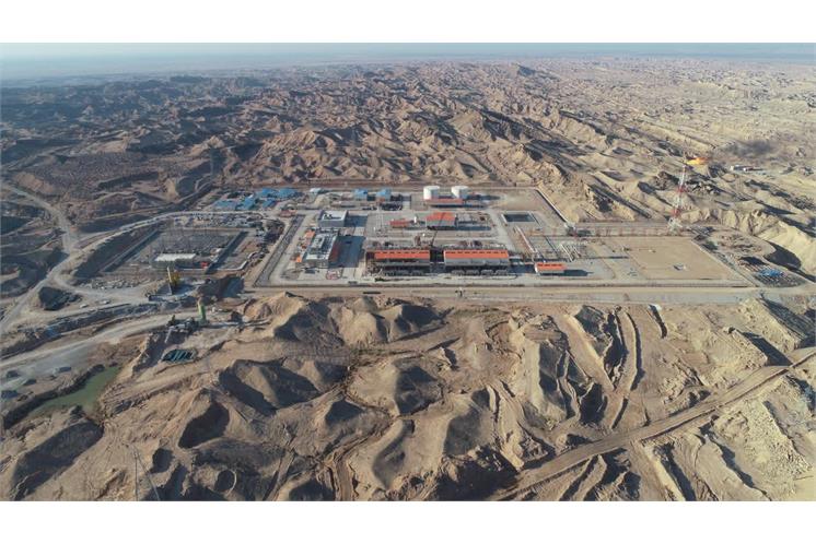 گام بزرگ بیدبلند خلیج فارس در تحقق اهداف راهبردی پروژه جمع آوری گازهای مشعل در شرق کارون/ افزایش ۵۰ درصدی ظرفیت انتقال گاز از